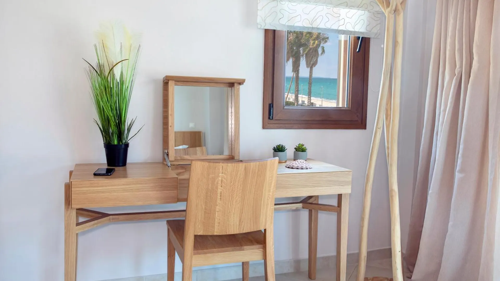 Exceptional Beachfront Villa Blue Cocoon Pefkochori