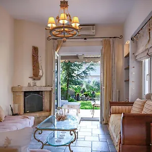 Appartement Emily's Luxury, Pefkochori